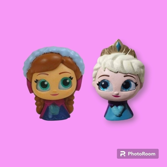 Disney Doorables Series 5 Anna & Elsa Frozen - Picture 1 of 4